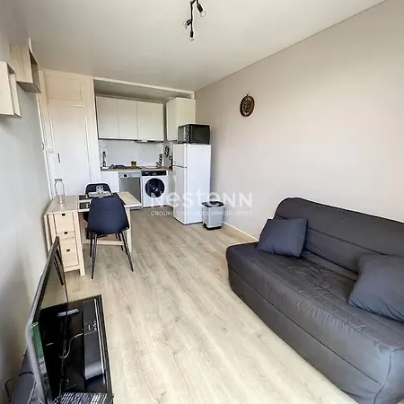 2980-appartement 1 Ch A 100m De La Apartment *